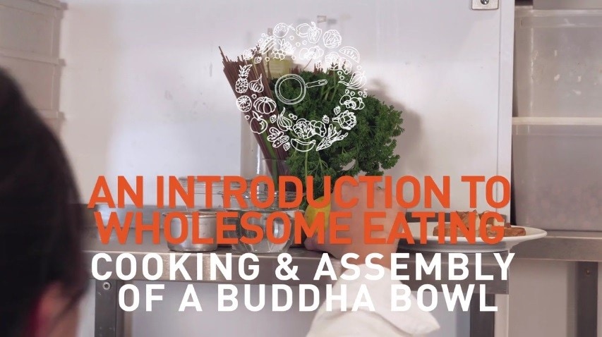 Cooking & assembling a Buddha Bowl