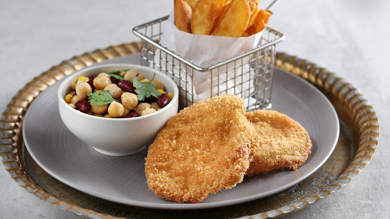 Golden Chicken Pane with three Bean Salad – - Recipe